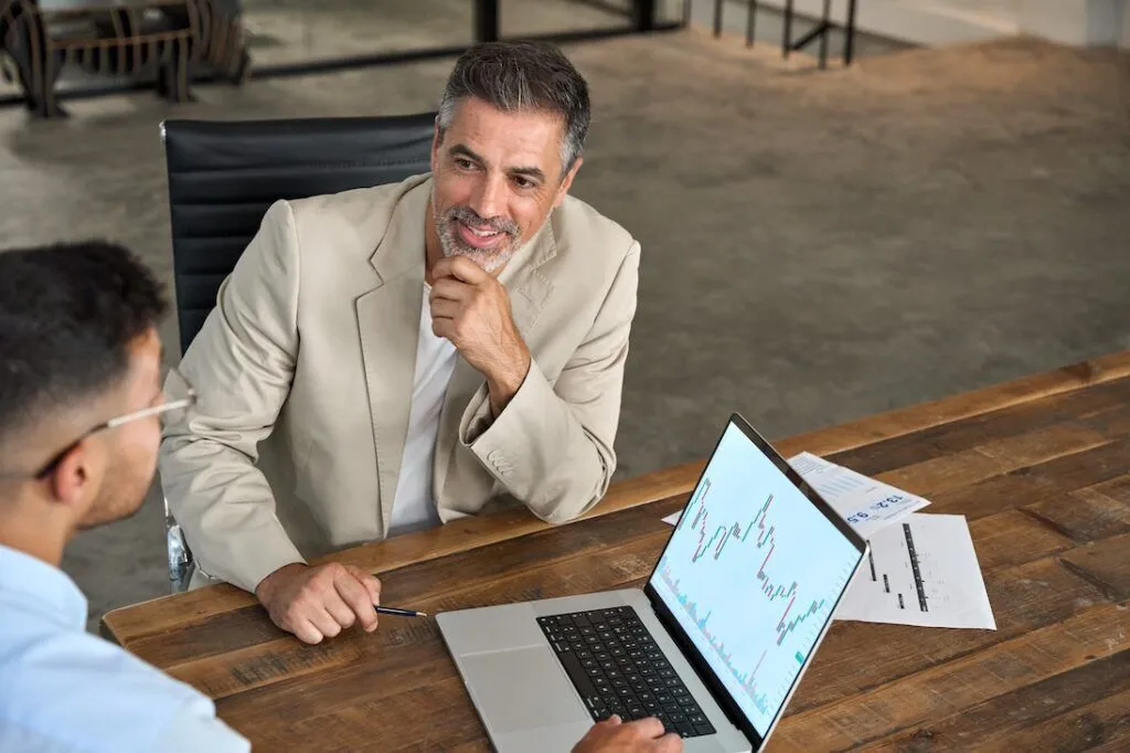 front-view-finance-business-elements-assortment ()